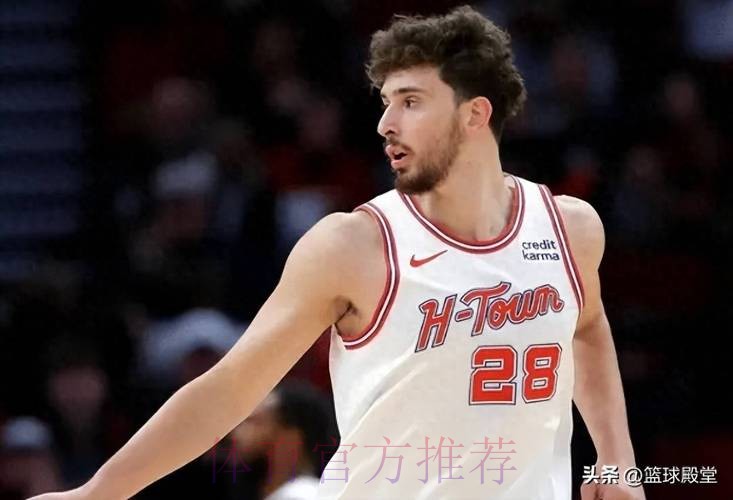 火箭2将弊端凸显!申京无三分影响进攻,谢泼德大漏勺影响流畅性 火箭2将弊端凸显!申京无三分影响进攻,谢泼德大漏勺影响流畅性